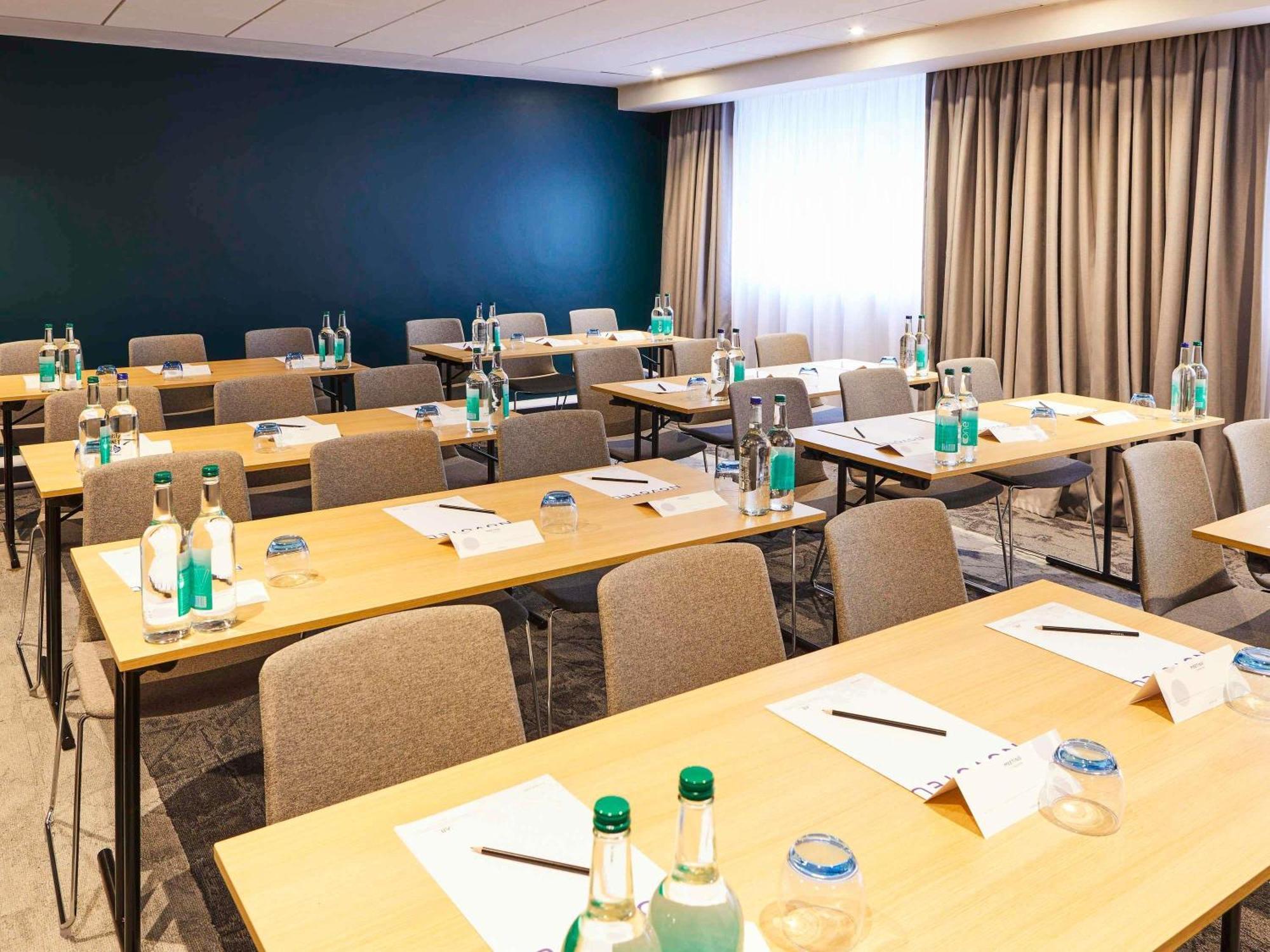 Novotel Birmingham Airport Terminal Building - Nec Бекенхил Екстериор снимка